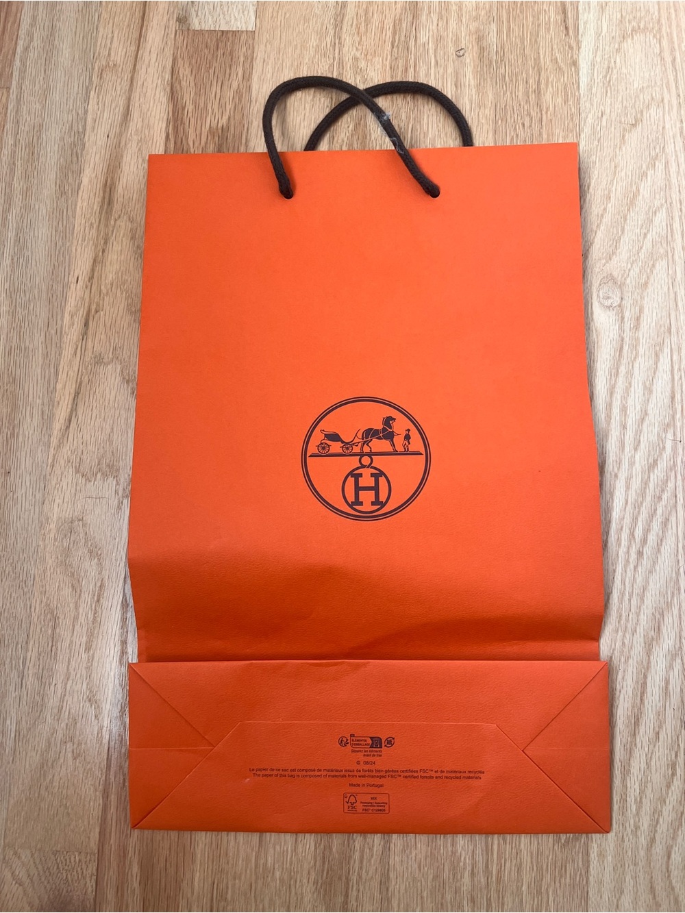 Hermes Shopping Bag from Paris plus ribbon - Picture 3 of 7